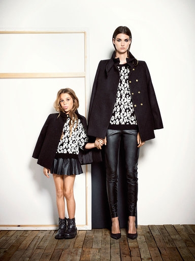 Chi ha detto che le bambine non possono vestire come le mamme? 